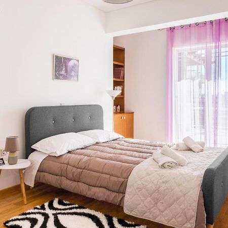 The Home Sweet Home - Family Friendly 2 Floor Apartment كالاماتا المظهر الخارجي الصورة